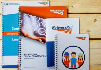 Network_Rail_wire_bound_Guides